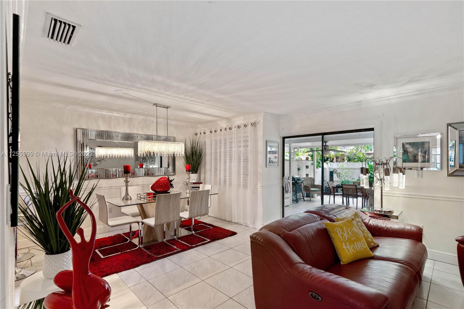 3416 SW 112 Ave Unit: 5-1