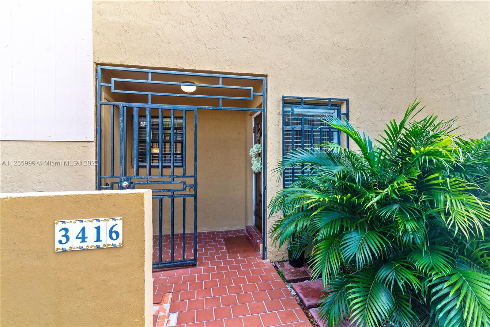 3416 SW 112 Ave Unit: 5-1