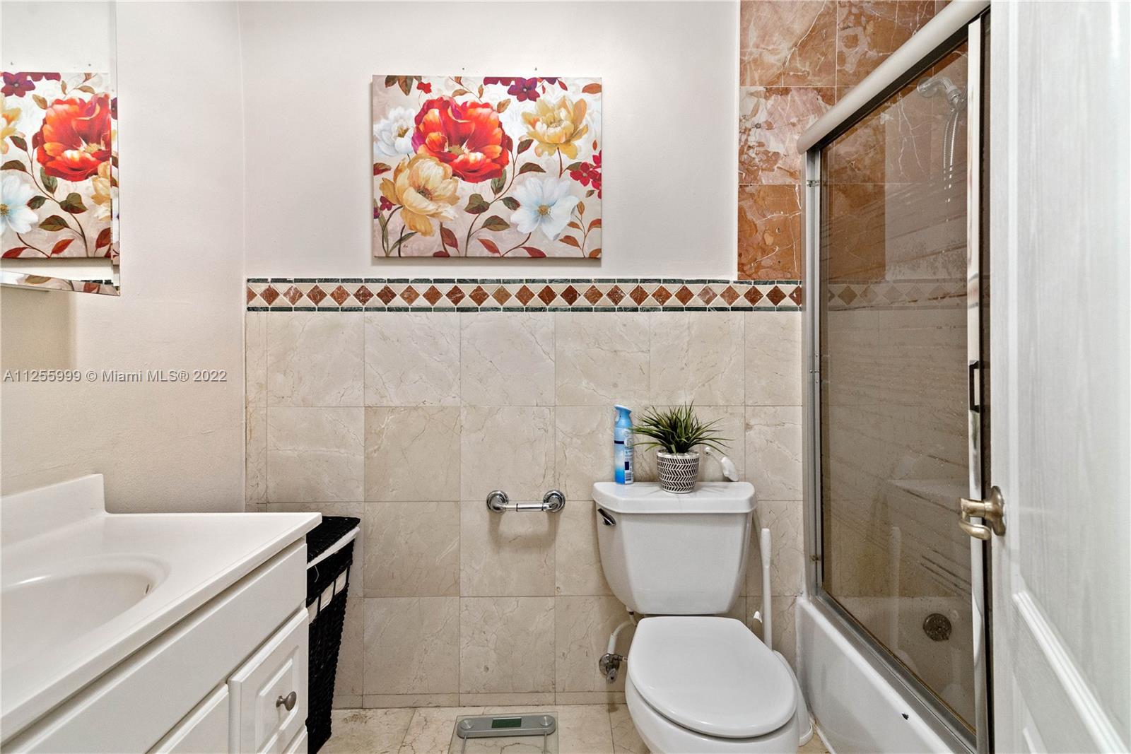 3416 SW 112 Ave Unit: 5-1