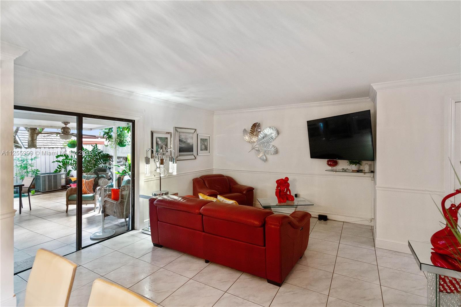 3416 SW 112 Ave Unit: 5-1