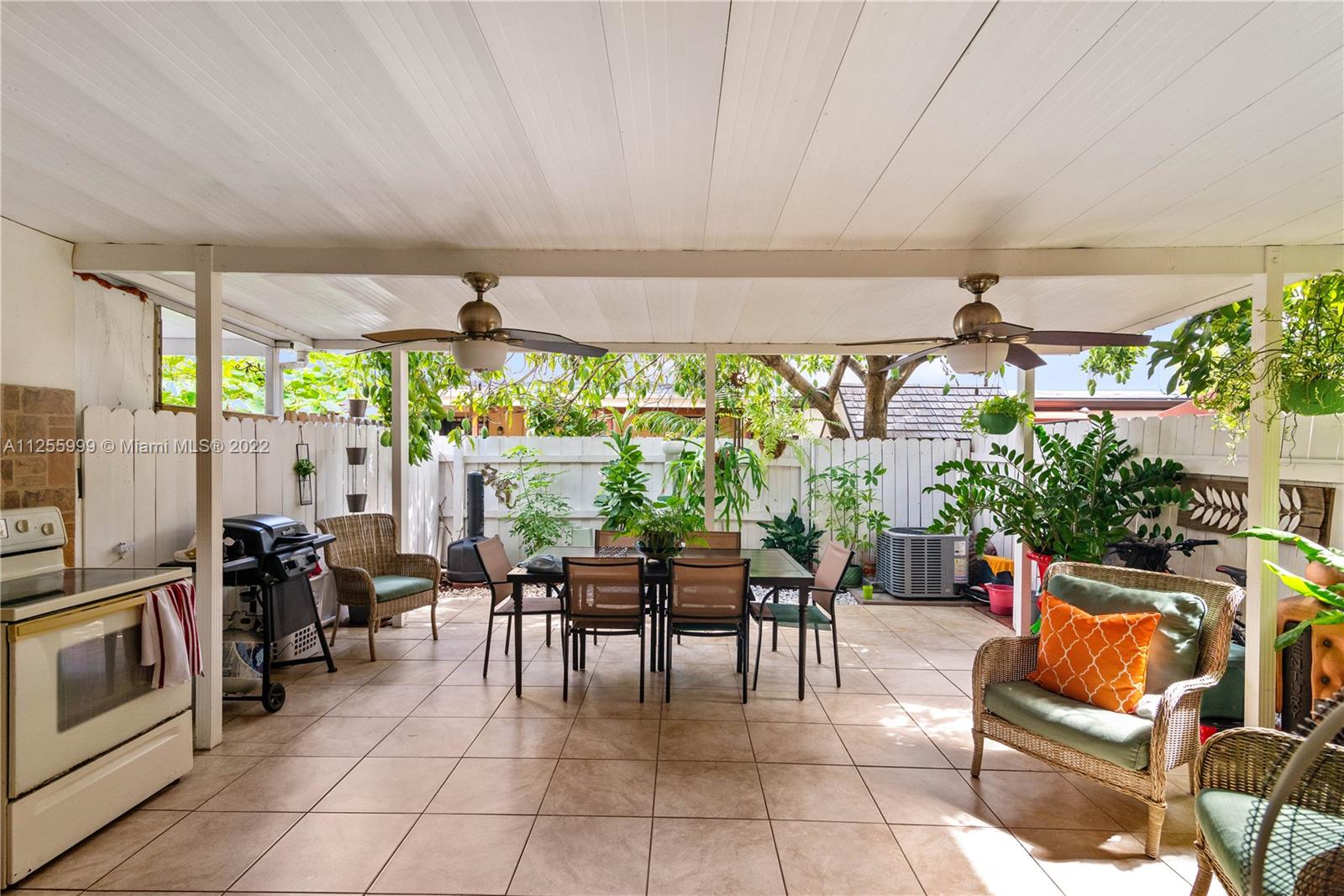 3416 SW 112 Ave Unit: 5-1