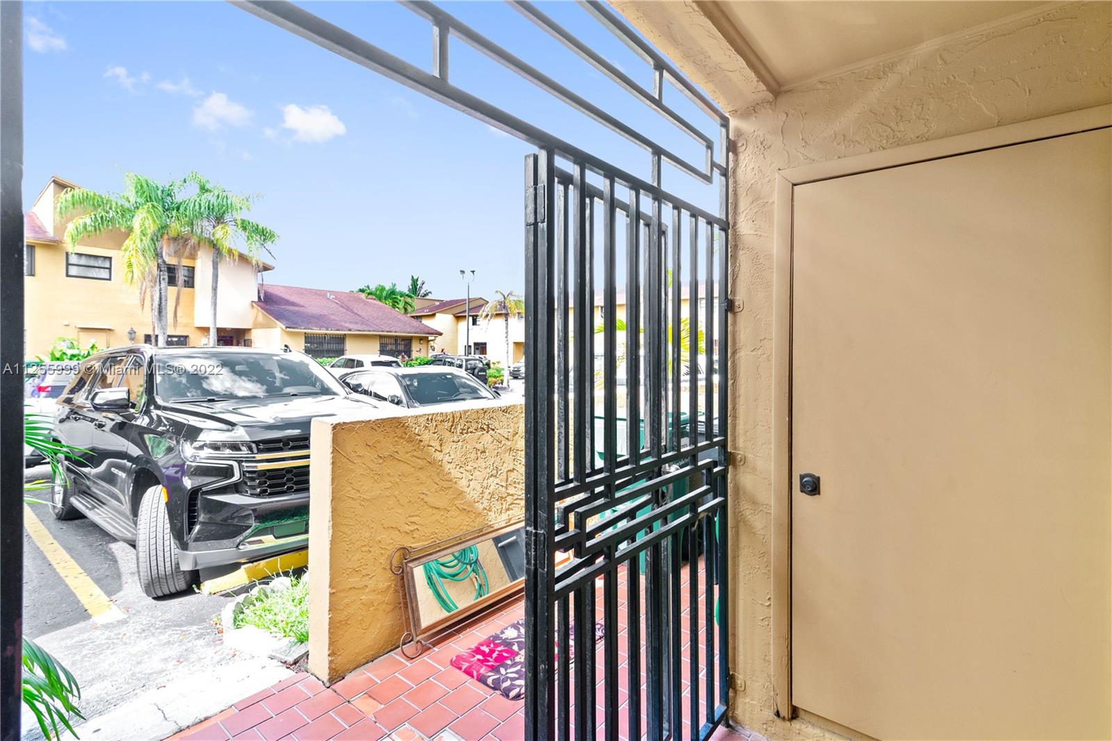 3416 SW 112 Ave Unit: 5-1