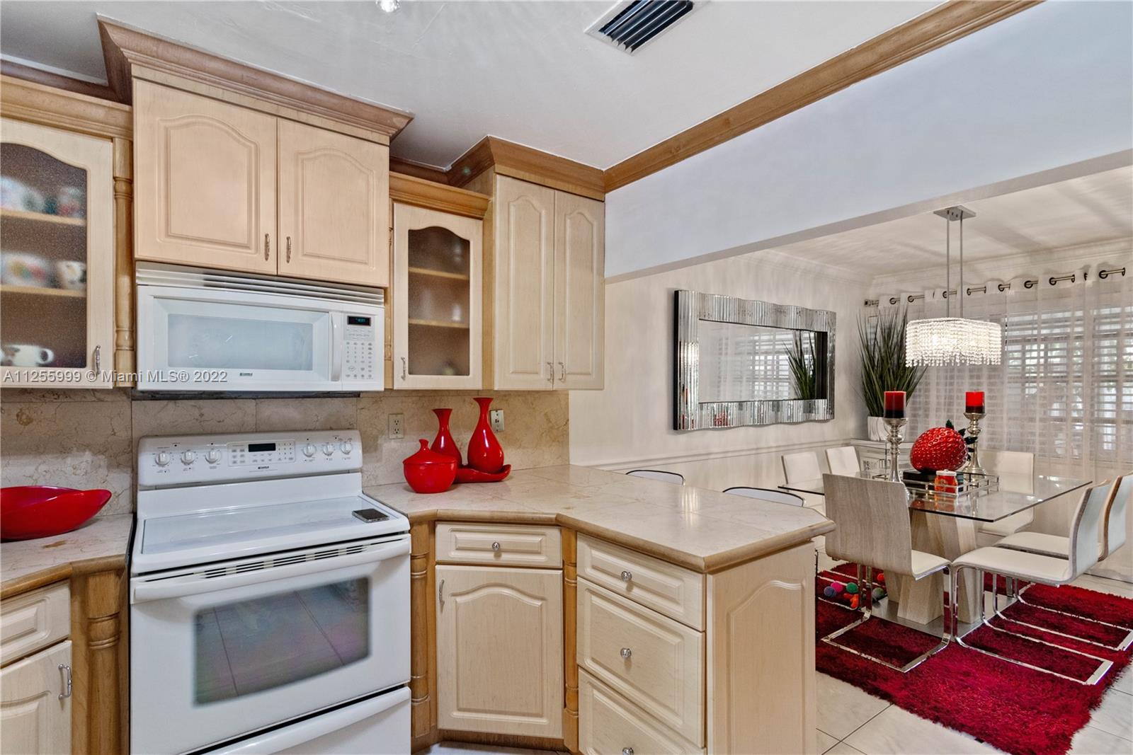3416 SW 112 Ave Unit: 5-1