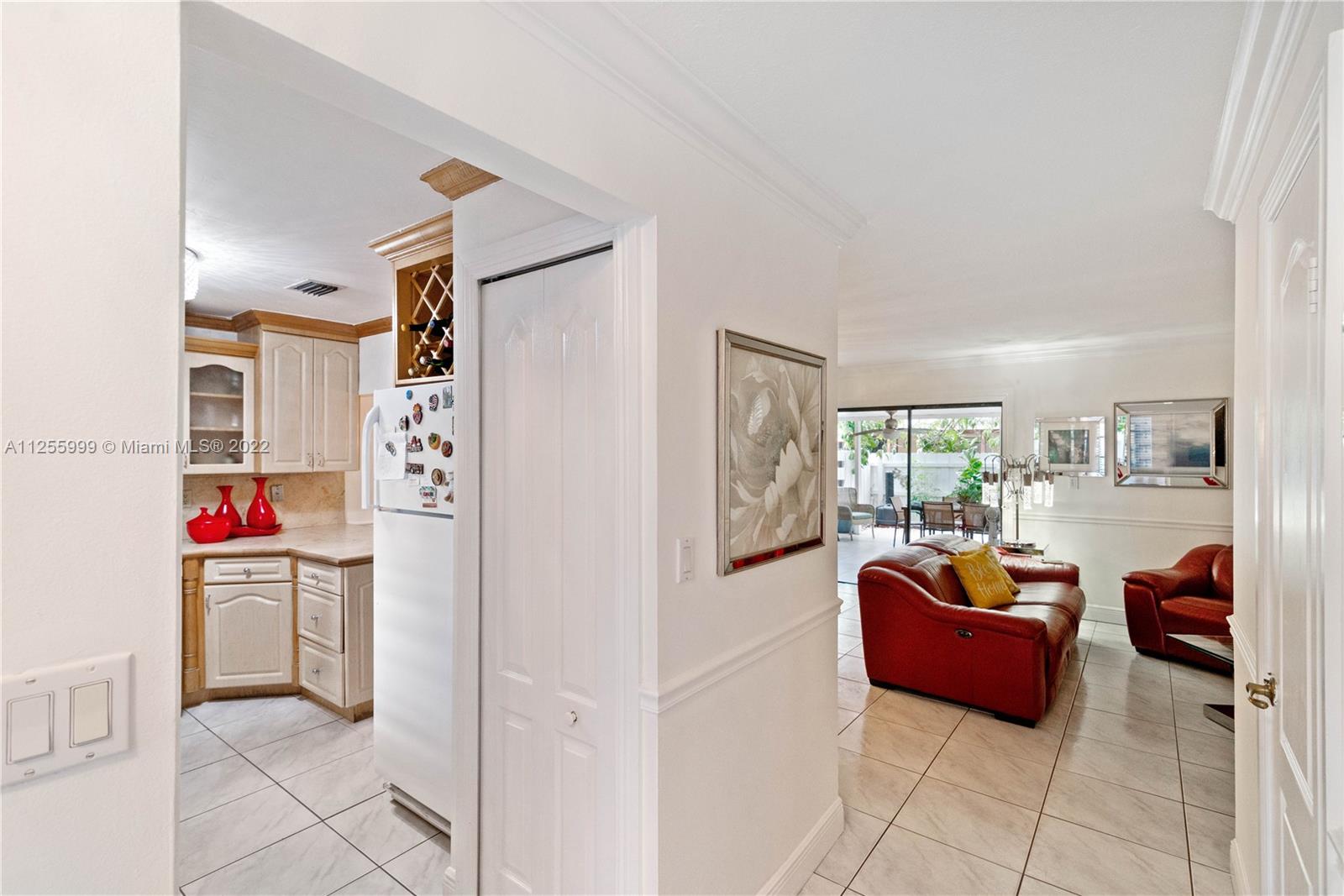 3416 SW 112 Ave Unit: 5-1