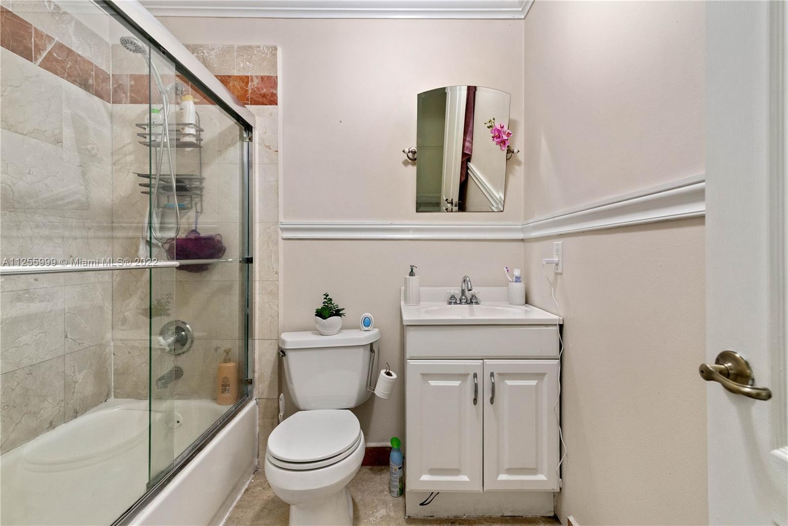 3416 SW 112 Ave Unit: 5-1