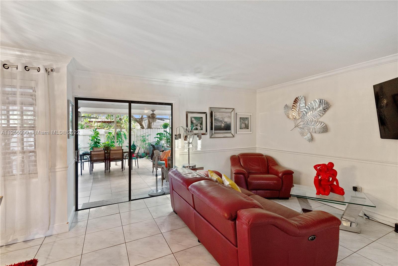 3416 SW 112 Ave Unit: 5-1