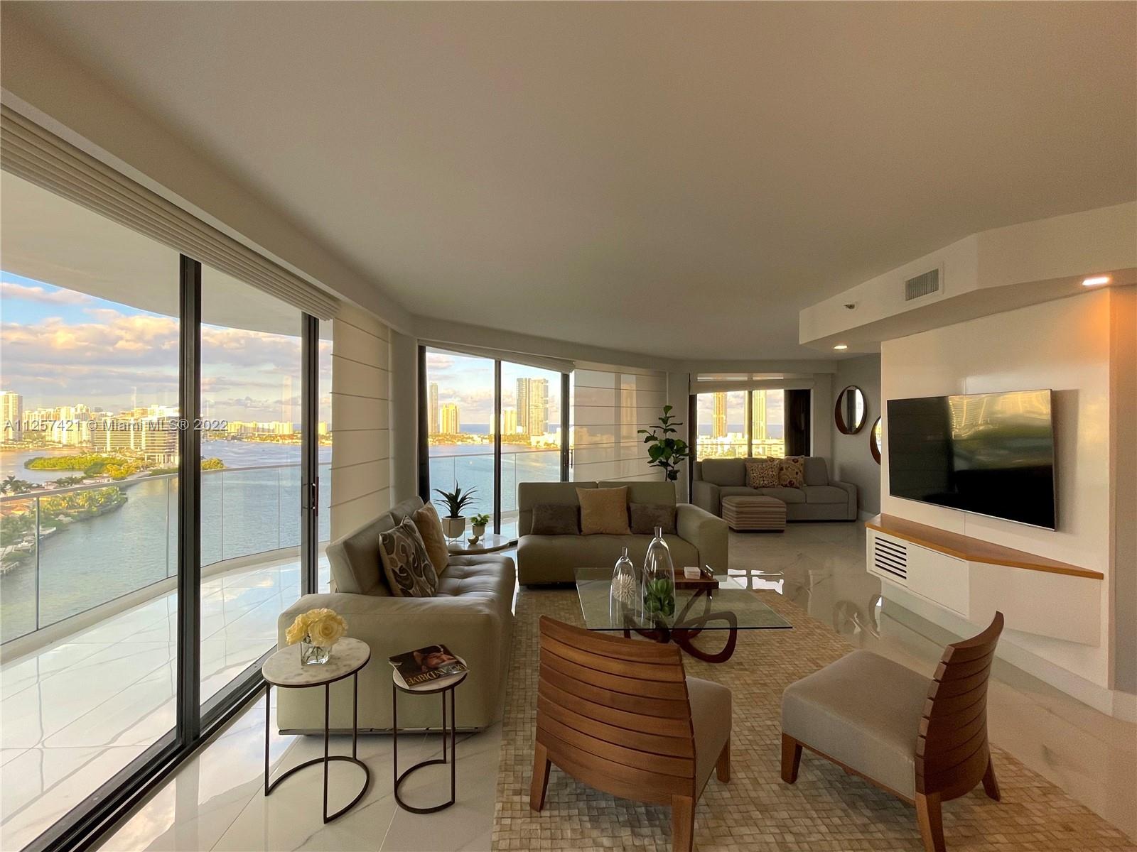 2800 Island Blvd Unit: 1904