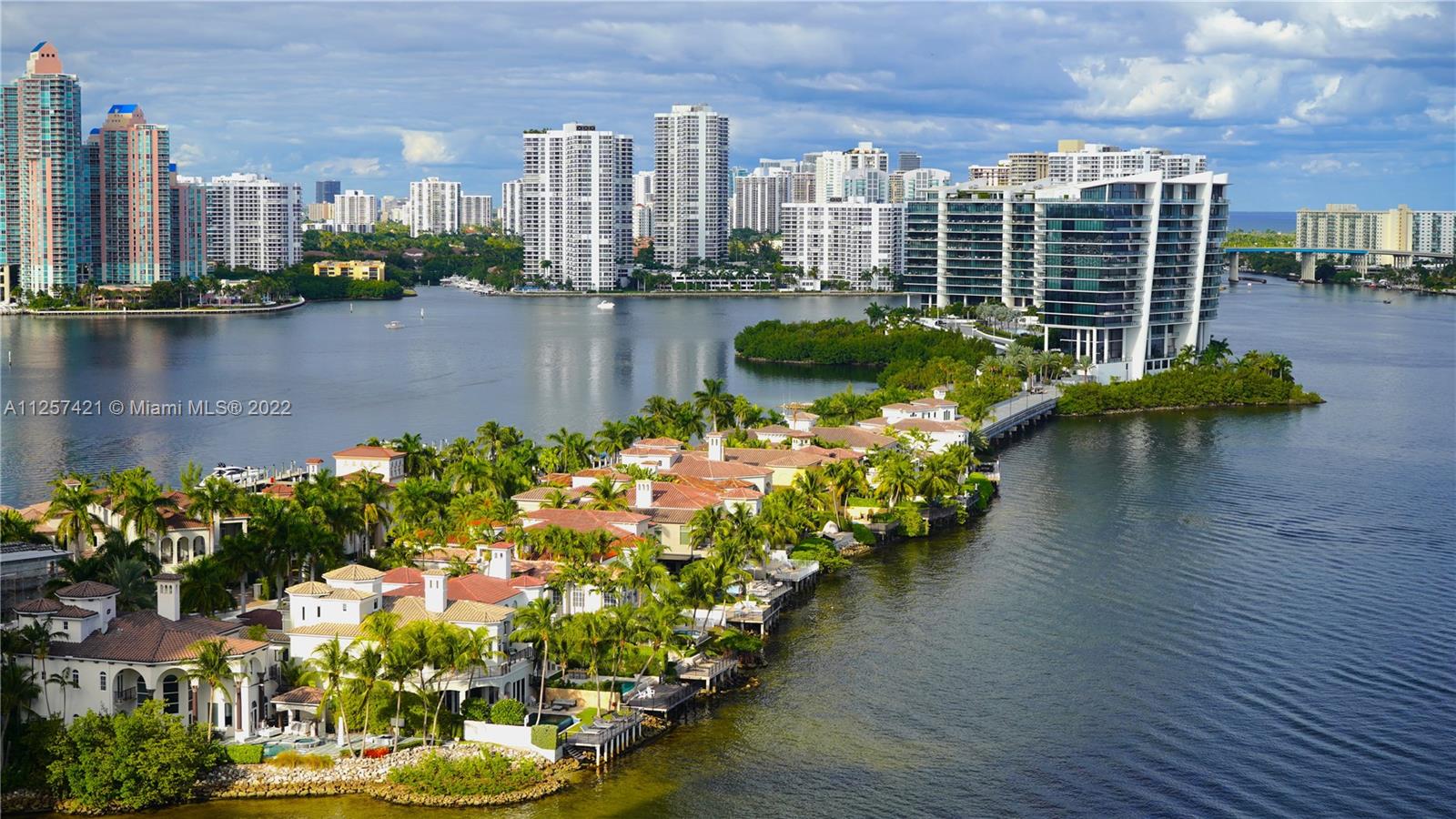 2800 Island Blvd Unit: 1904