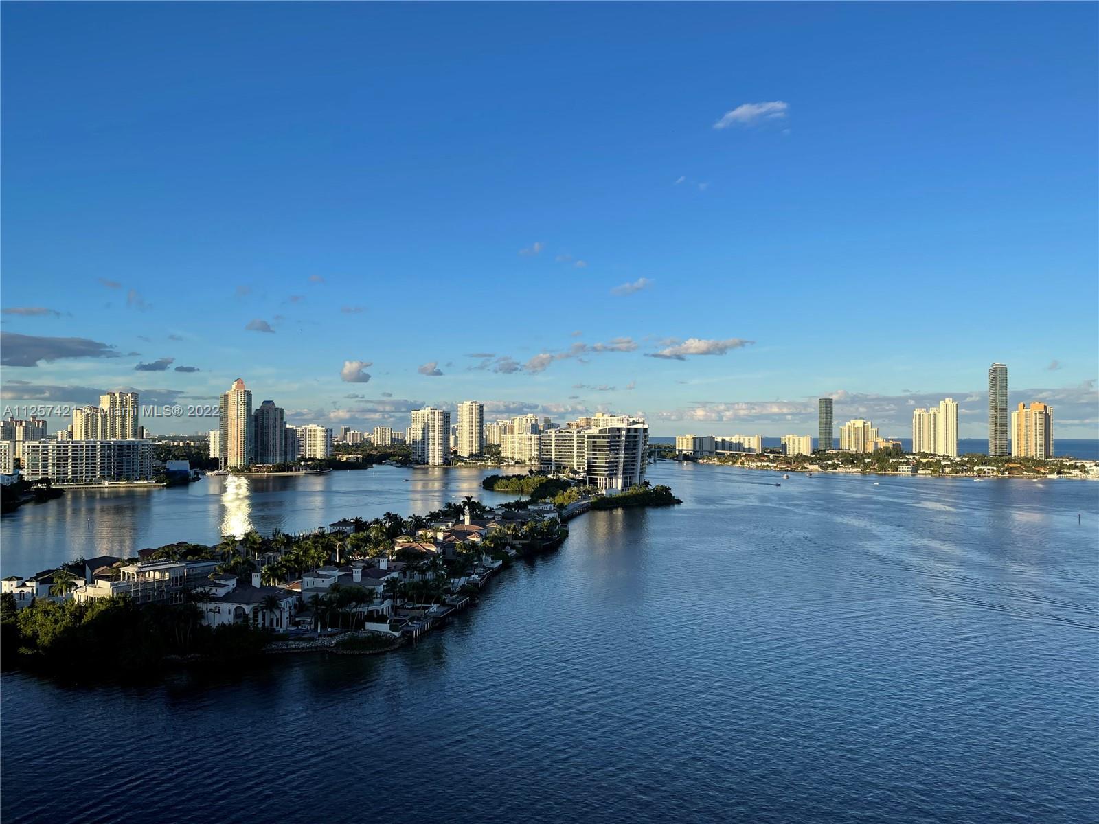 2800 Island Blvd Unit: 1904