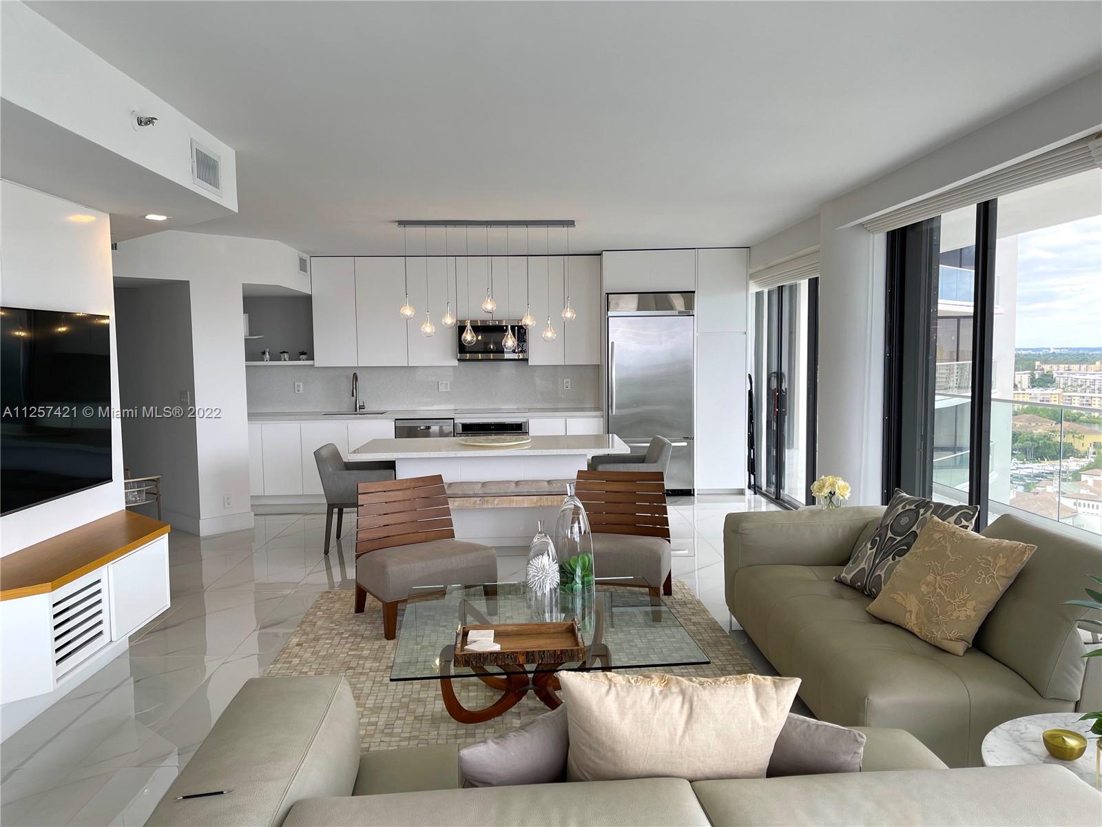 2800 Island Blvd Unit: 1904