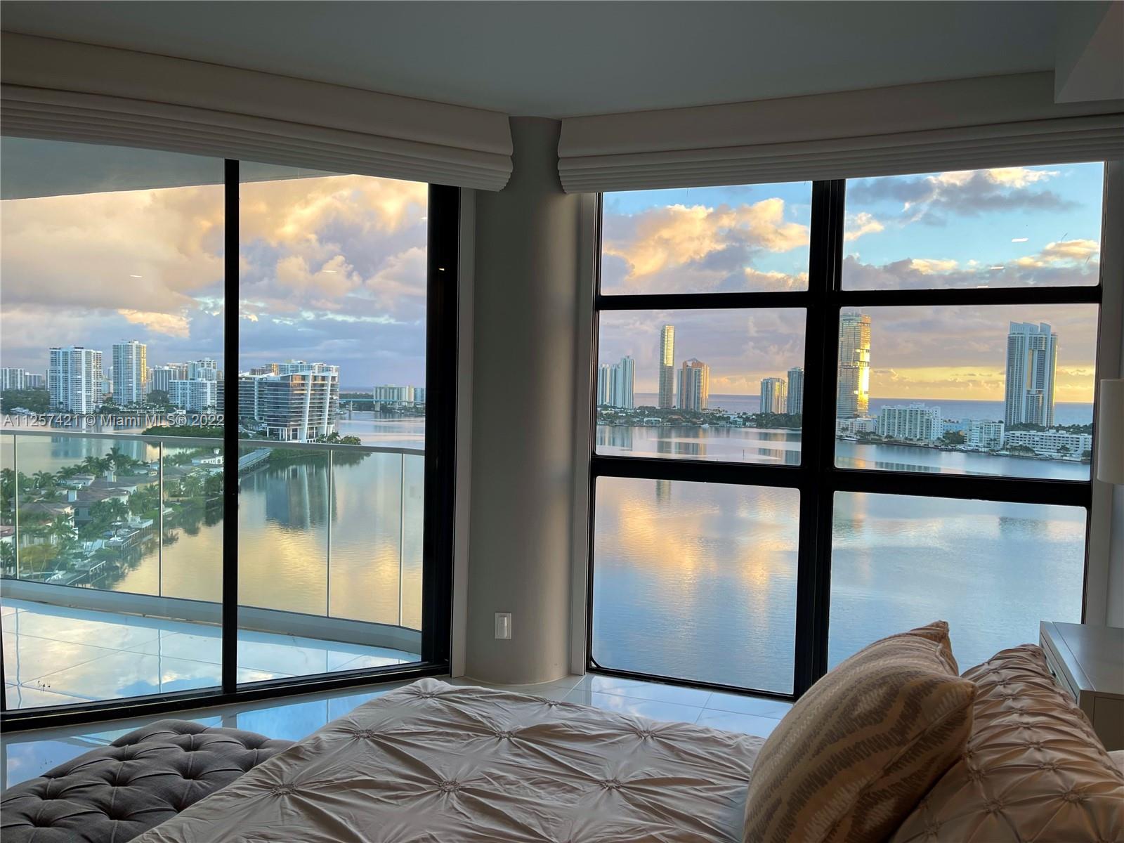 2800 Island Blvd Unit: 1904