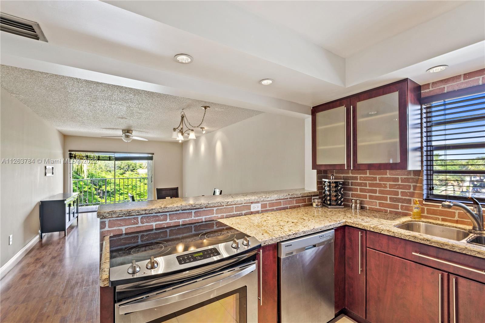 7775 SW 86 St Unit: F1-302