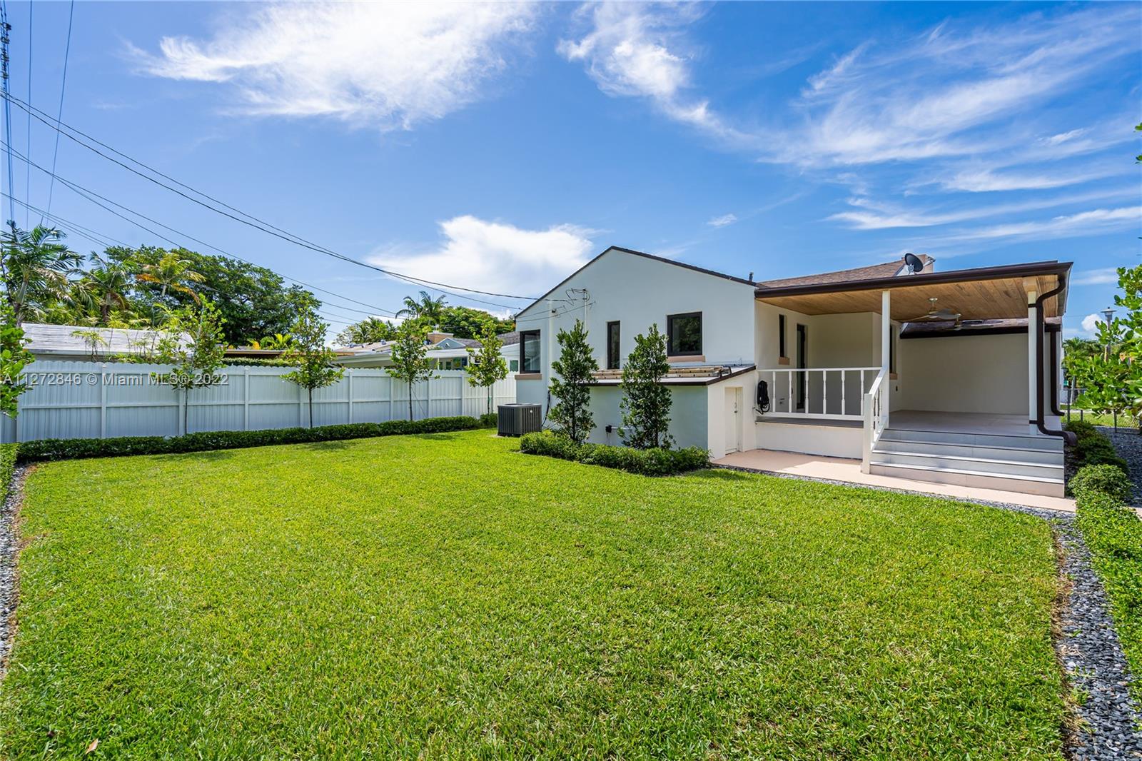 2145 SW 22nd Ter