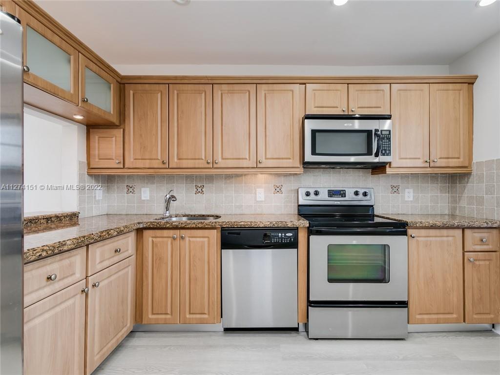 21559 Cypress Hammock Dr Unit: 44J
