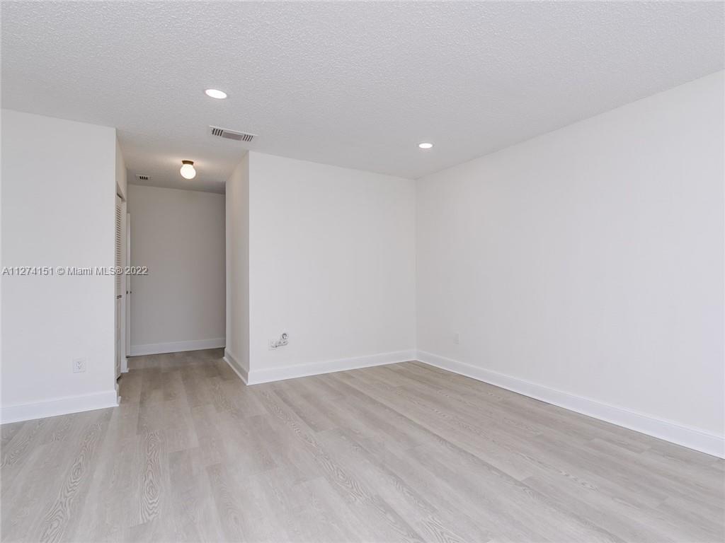 21559 Cypress Hammock Dr Unit: 44J