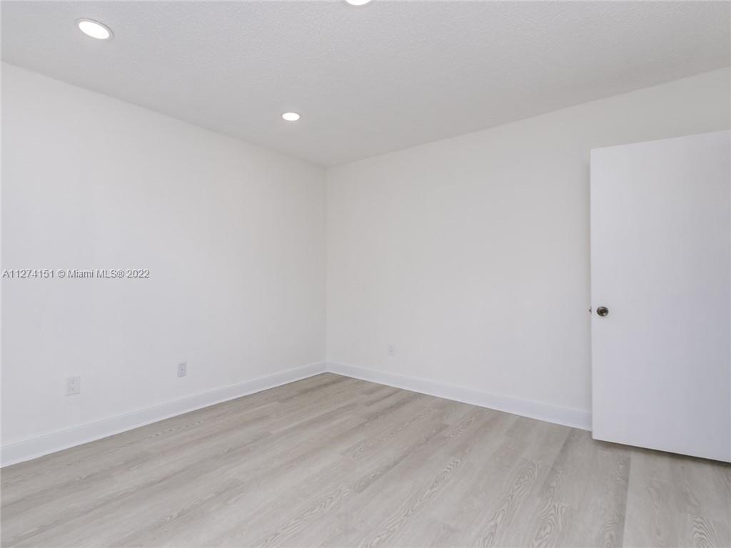 21559 Cypress Hammock Dr Unit: 44J