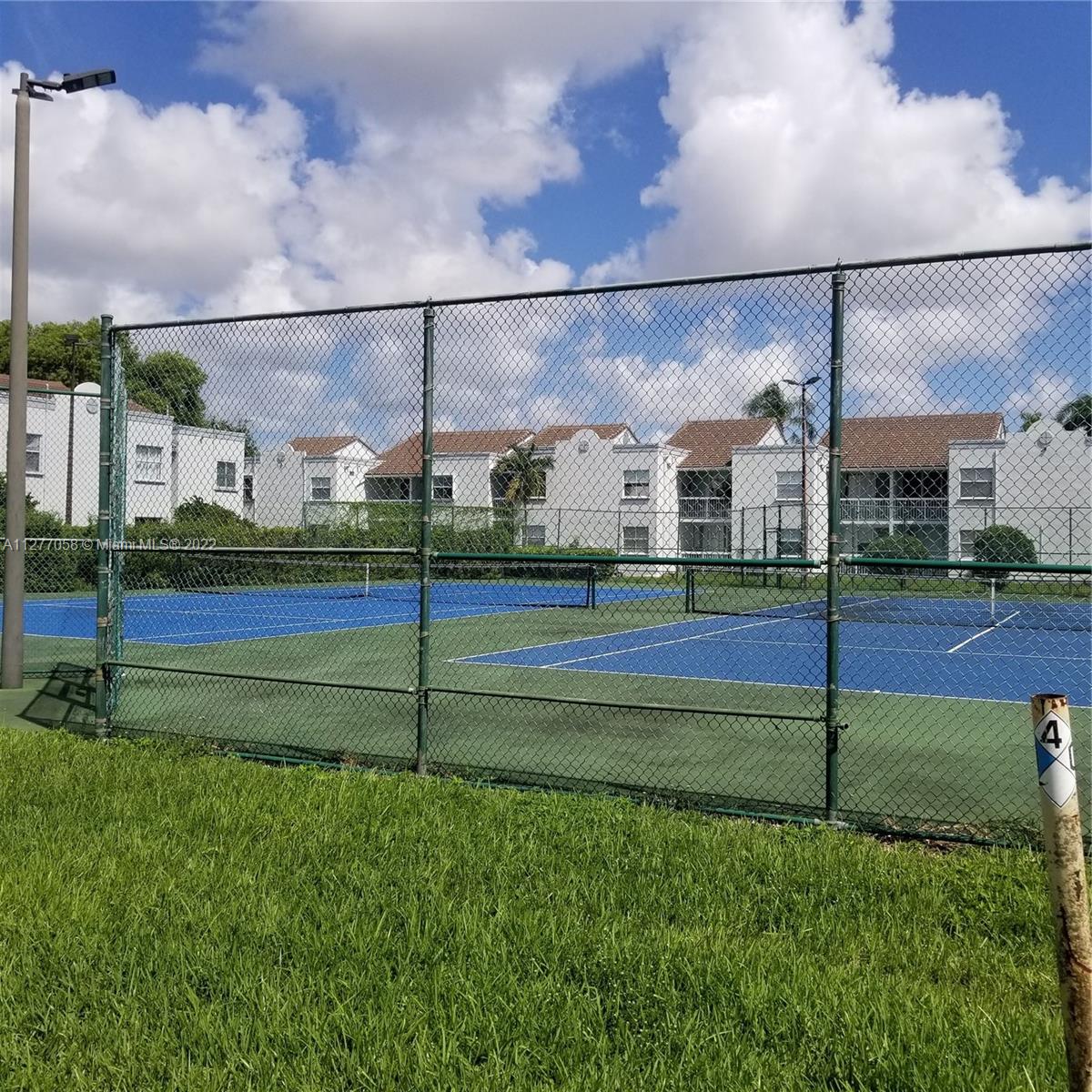 9772 NW 46th Ter Unit: 129