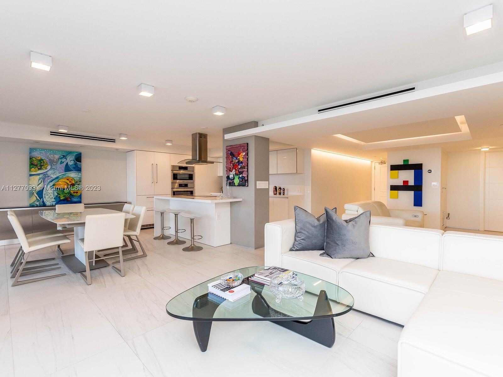 2843 S Bayshore Dr Unit: P3E