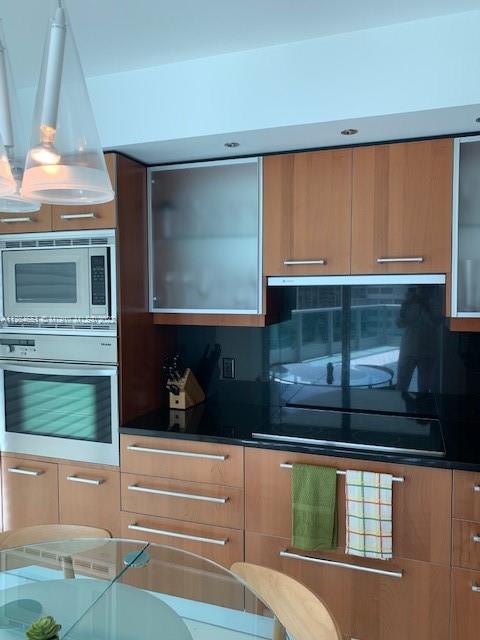 1331 Brickell Bay Dr Unit: 1008