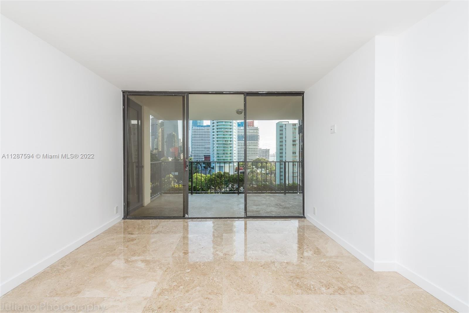 1901 Brickell Ave Unit: B912