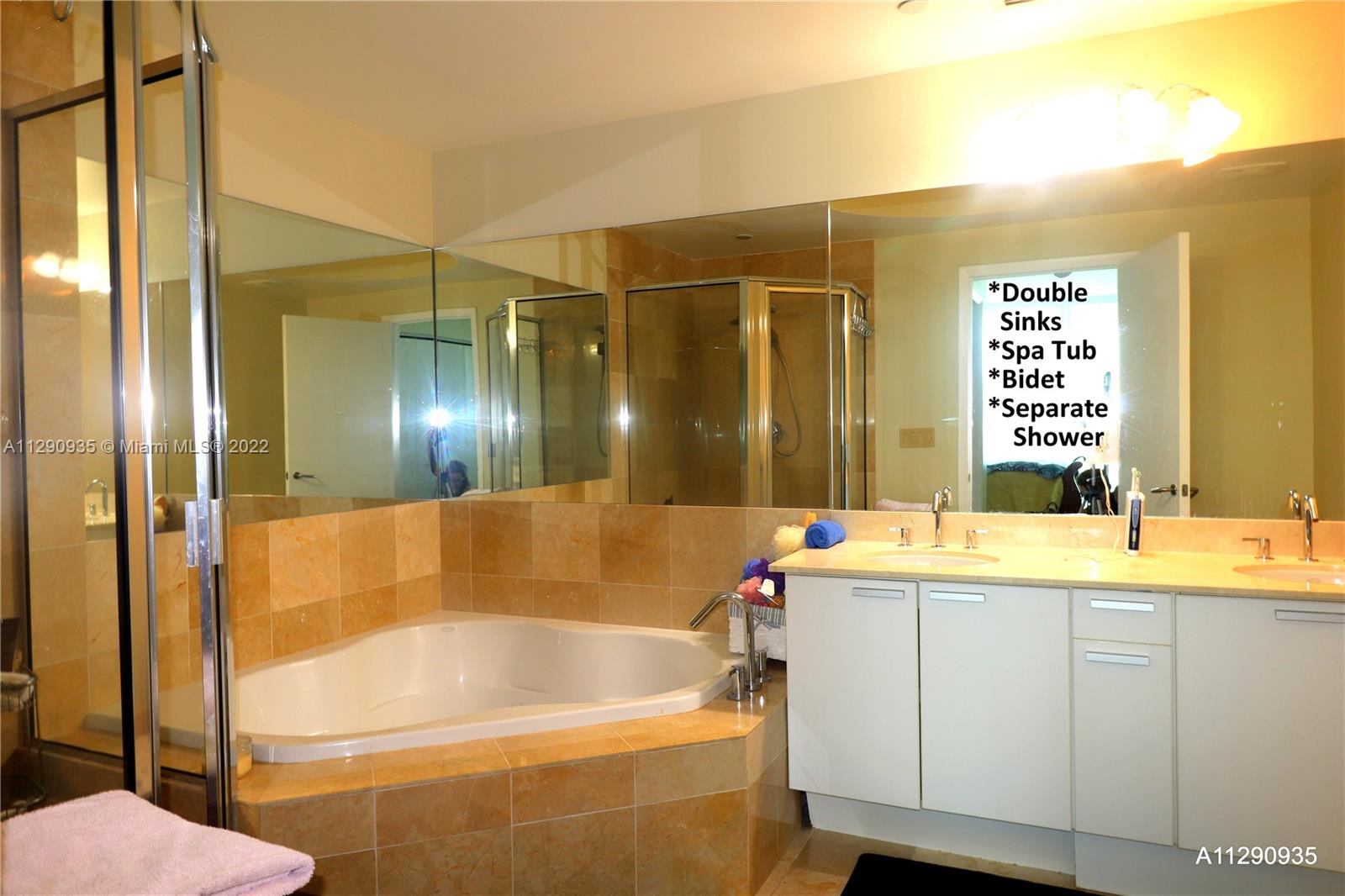 3131 NE 188th St Unit: 2-810