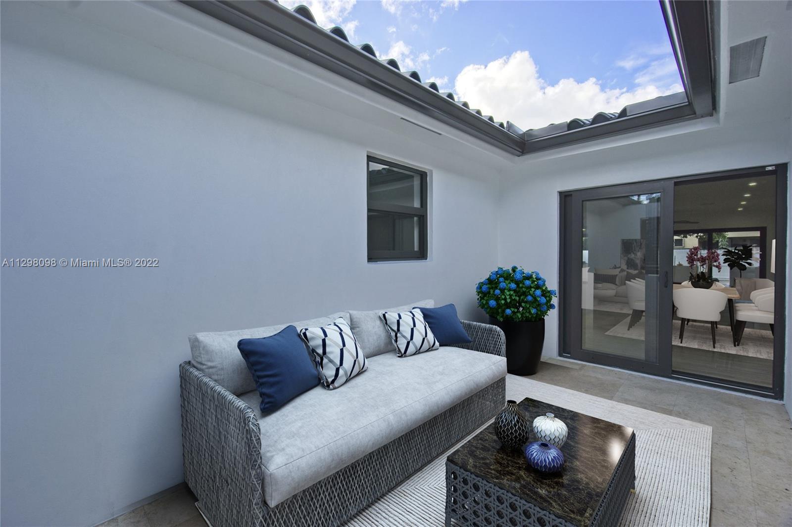 434 SW 23 Rd