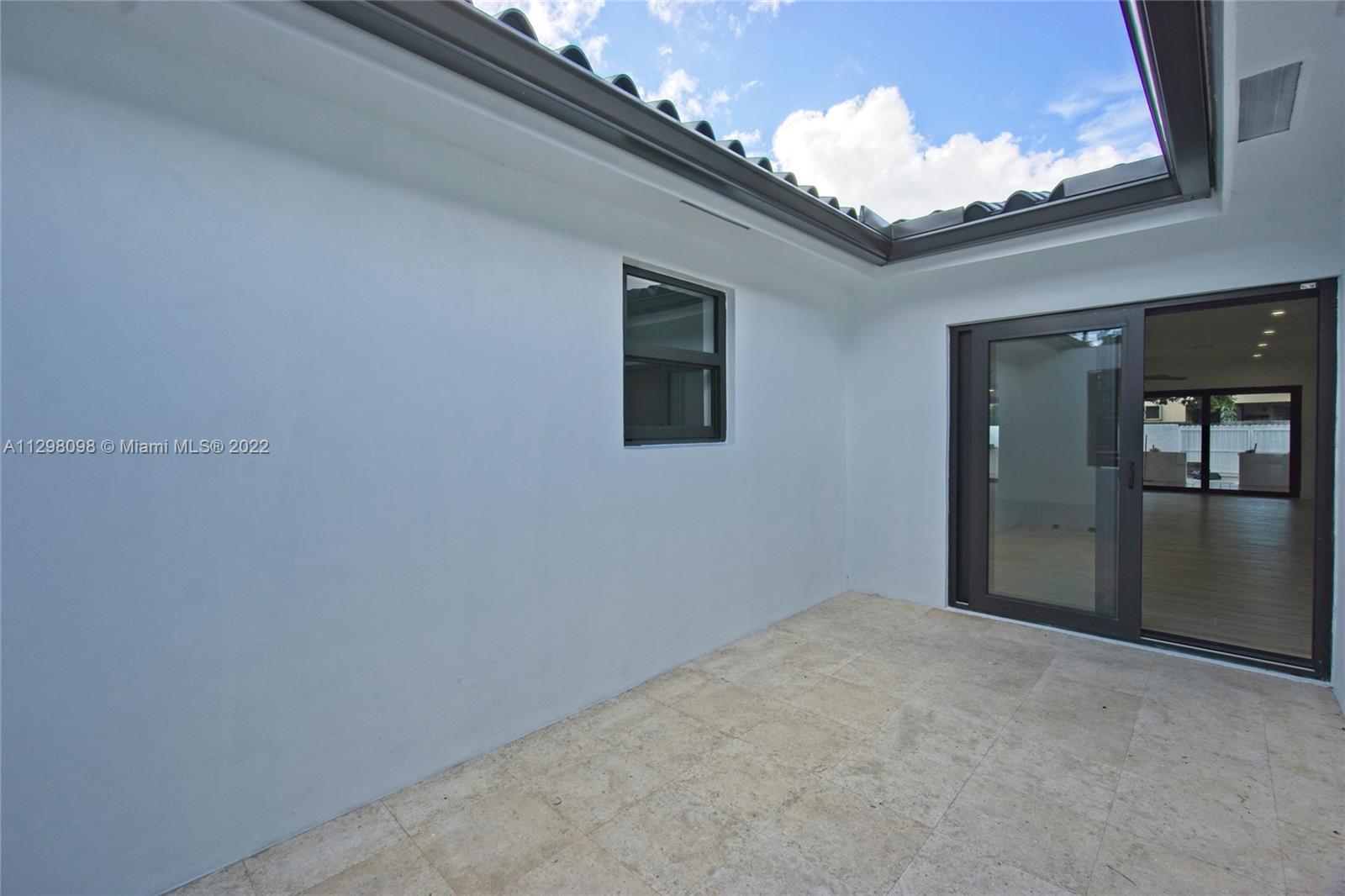 434 SW 23 Rd