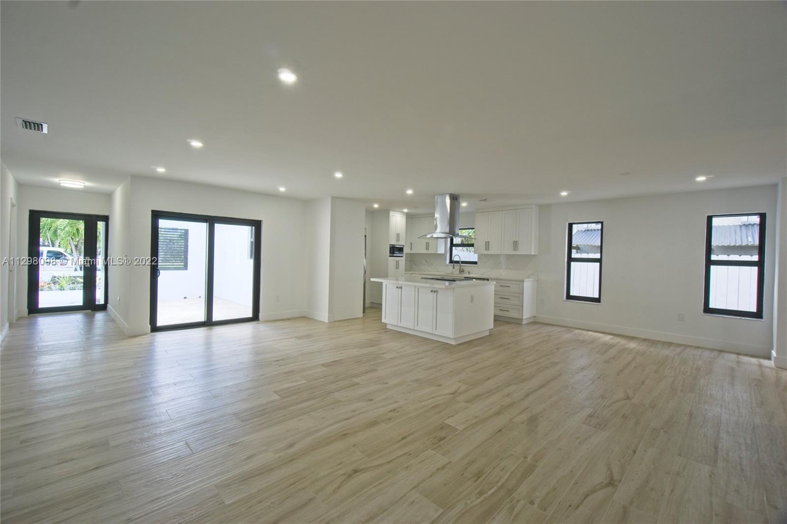 434 SW 23 Rd