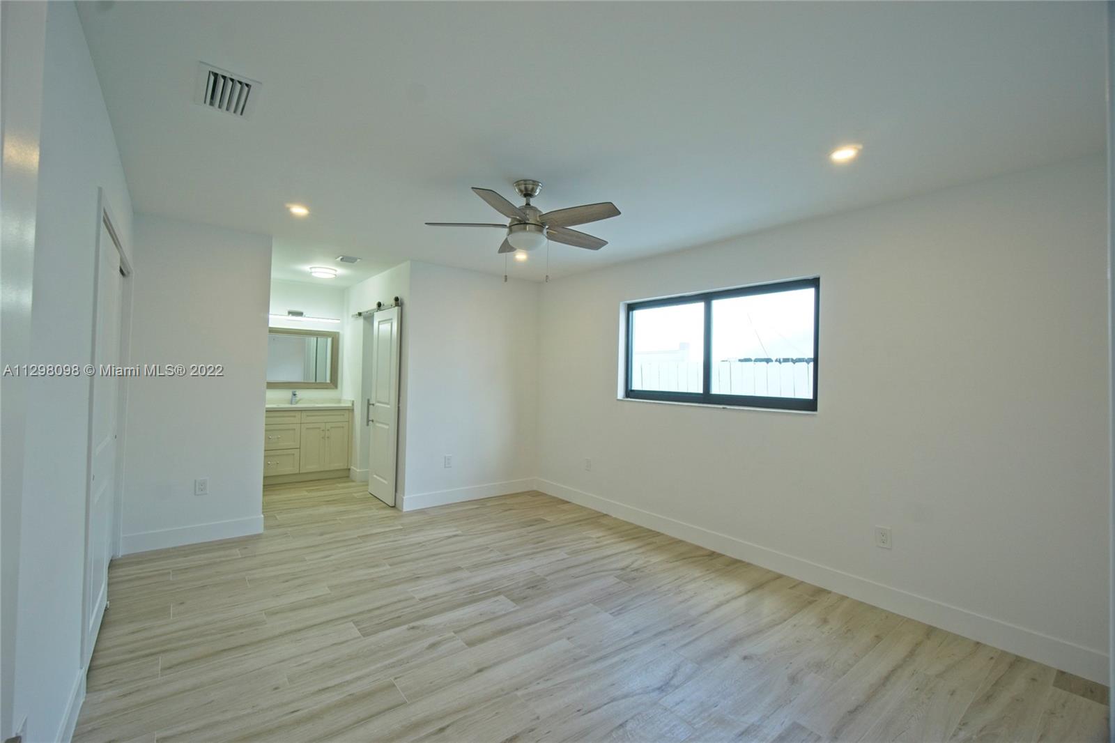 434 SW 23 Rd