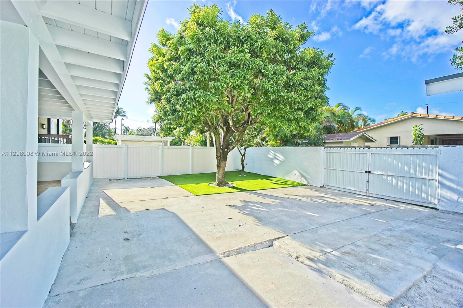 434 SW 23 Rd