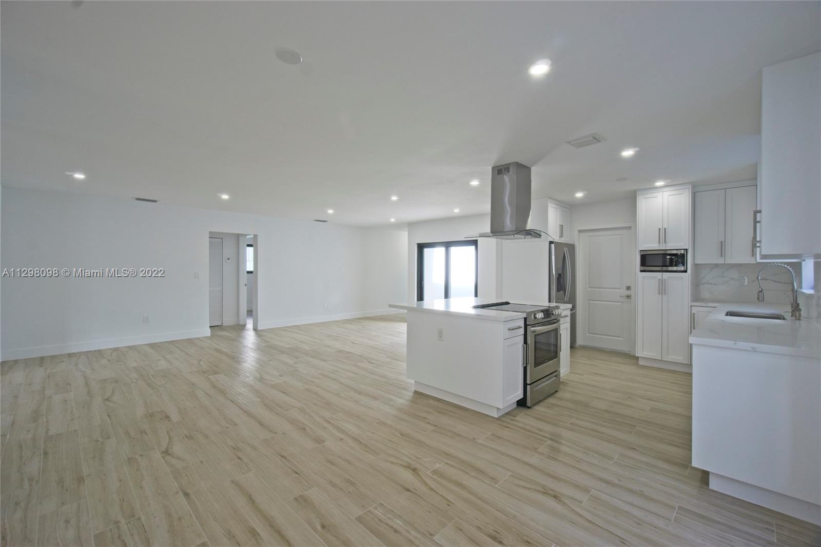 434 SW 23 Rd