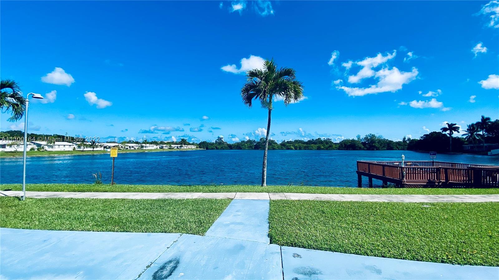 2309 Park Ln Unit: 211