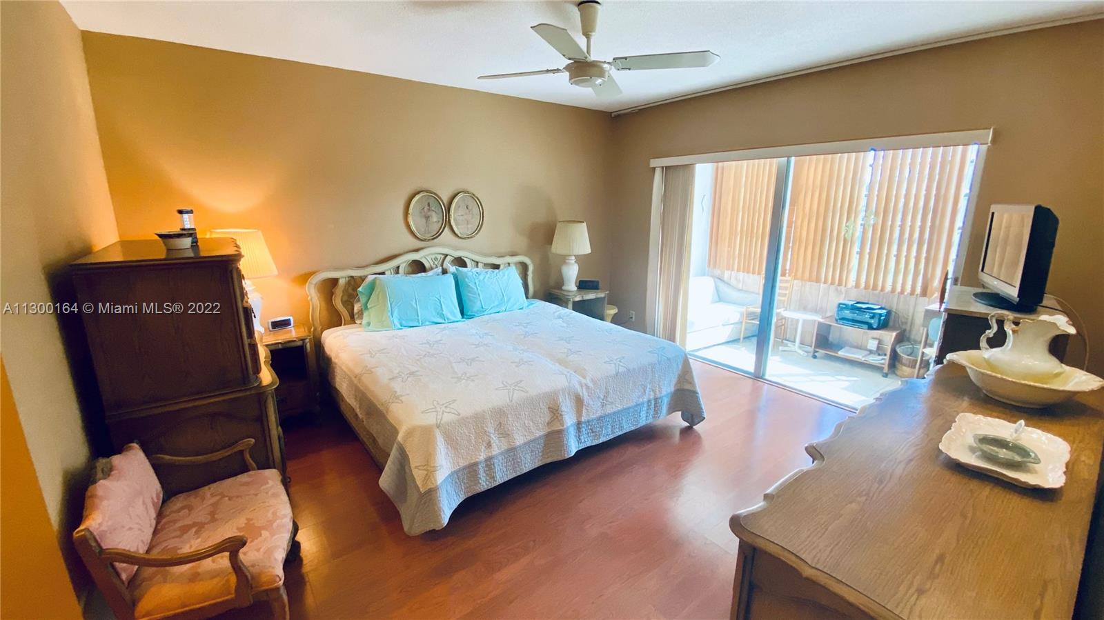 2309 Park Ln Unit: 211