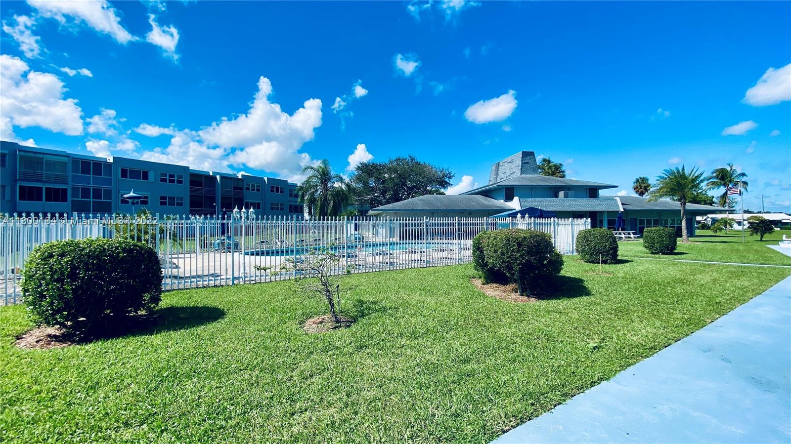 2309 Park Ln Unit: 211