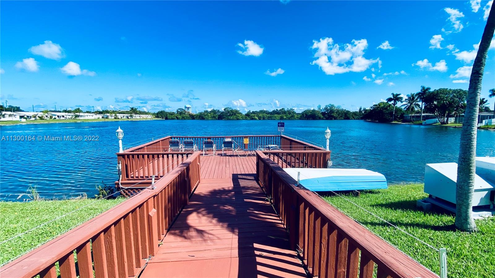 2309 Park Ln Unit: 211