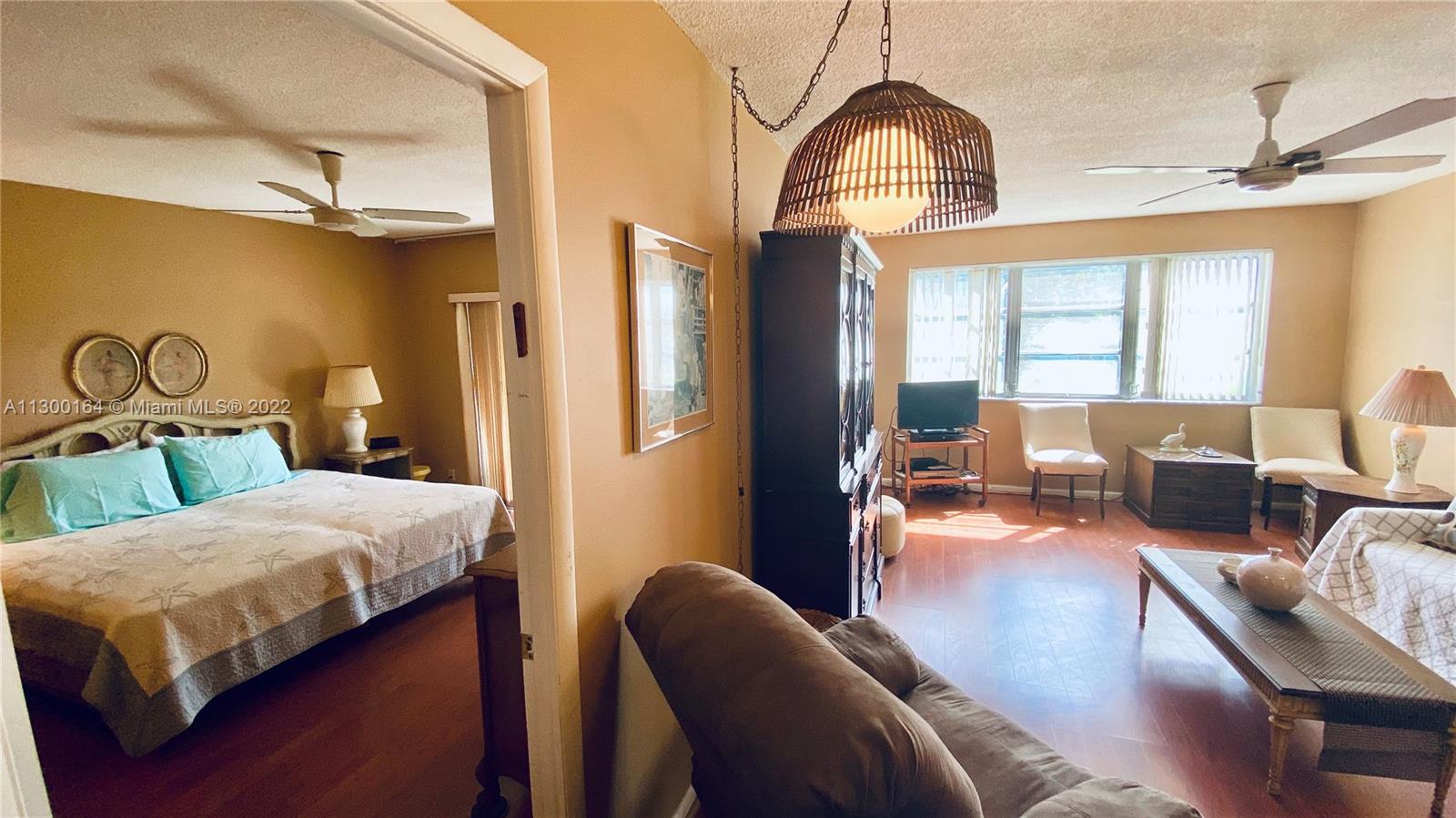 2309 Park Ln Unit: 211