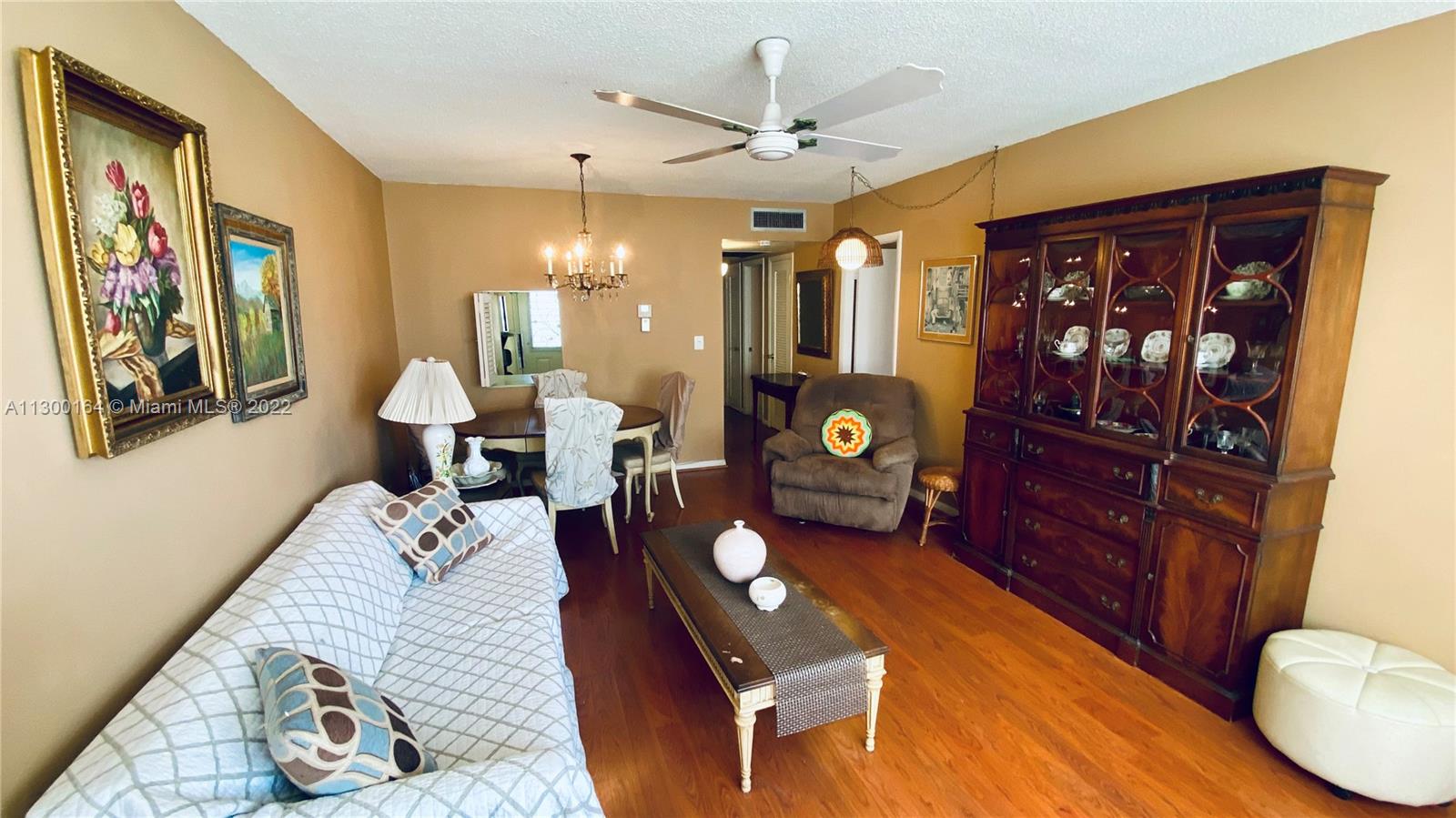 2309 Park Ln Unit: 211