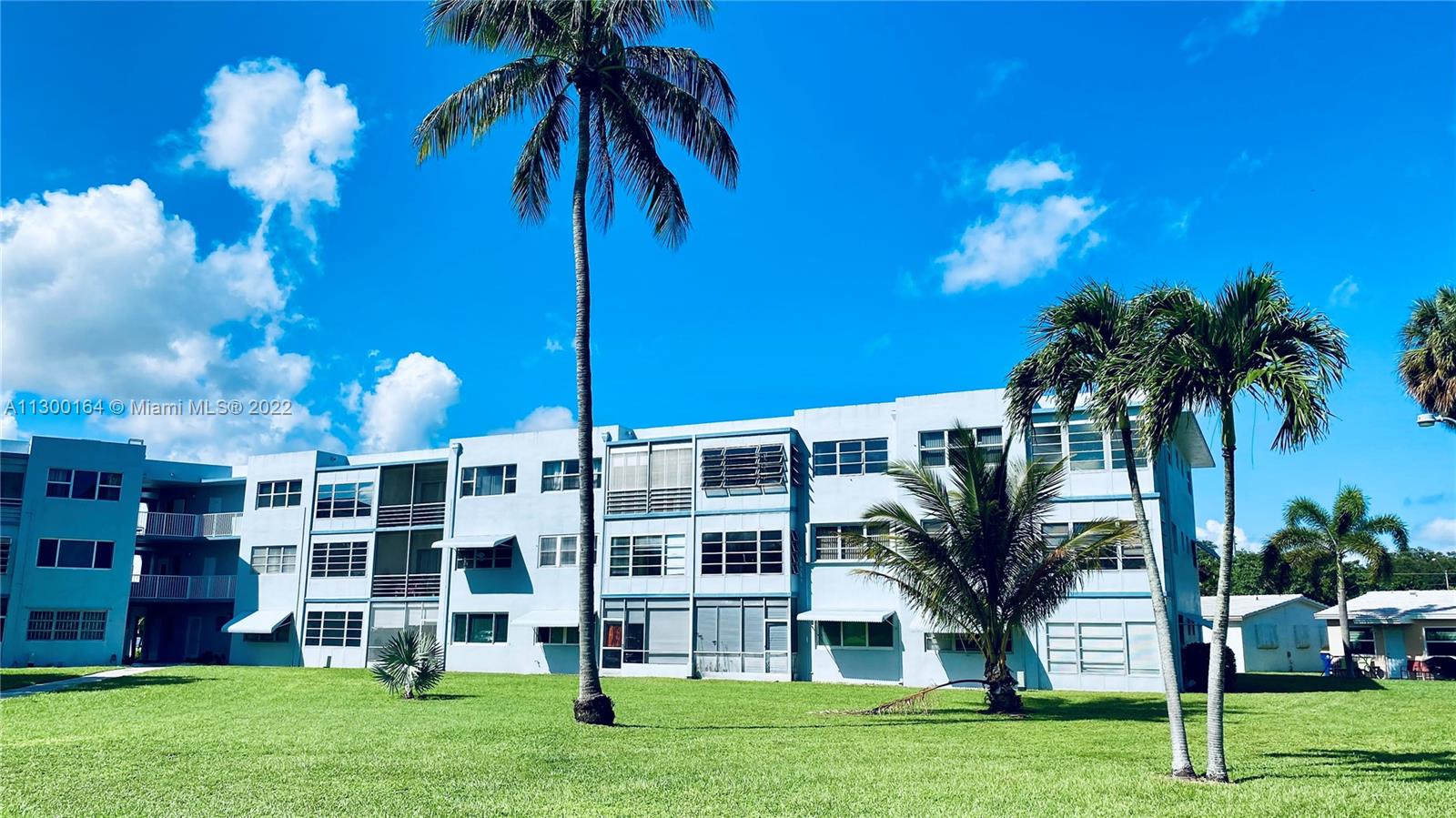 2309 Park Ln Unit: 211