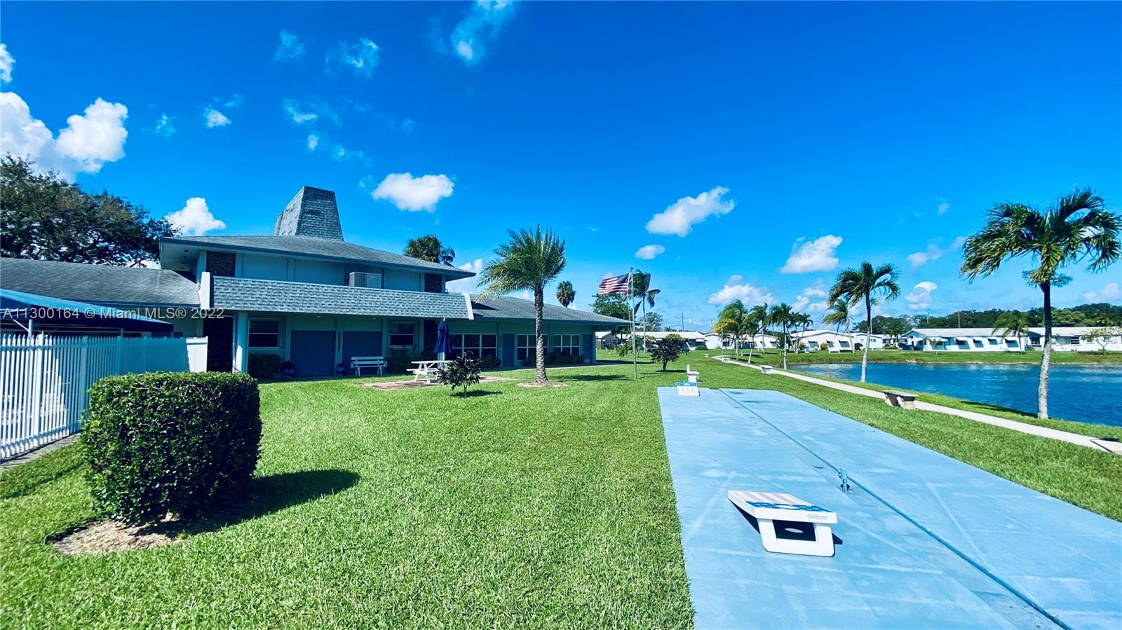 2309 Park Ln Unit: 211