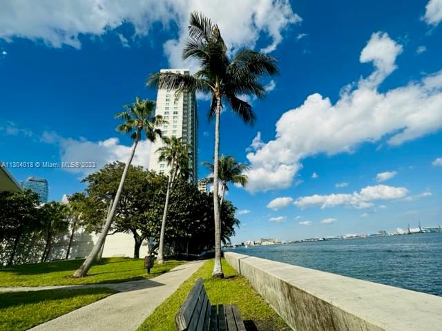 800 Claughton Island Dr Unit: 1403