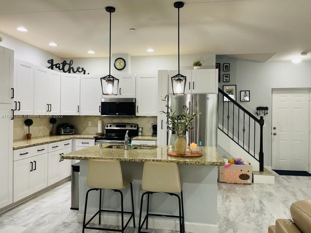 4184 Cascada Cir