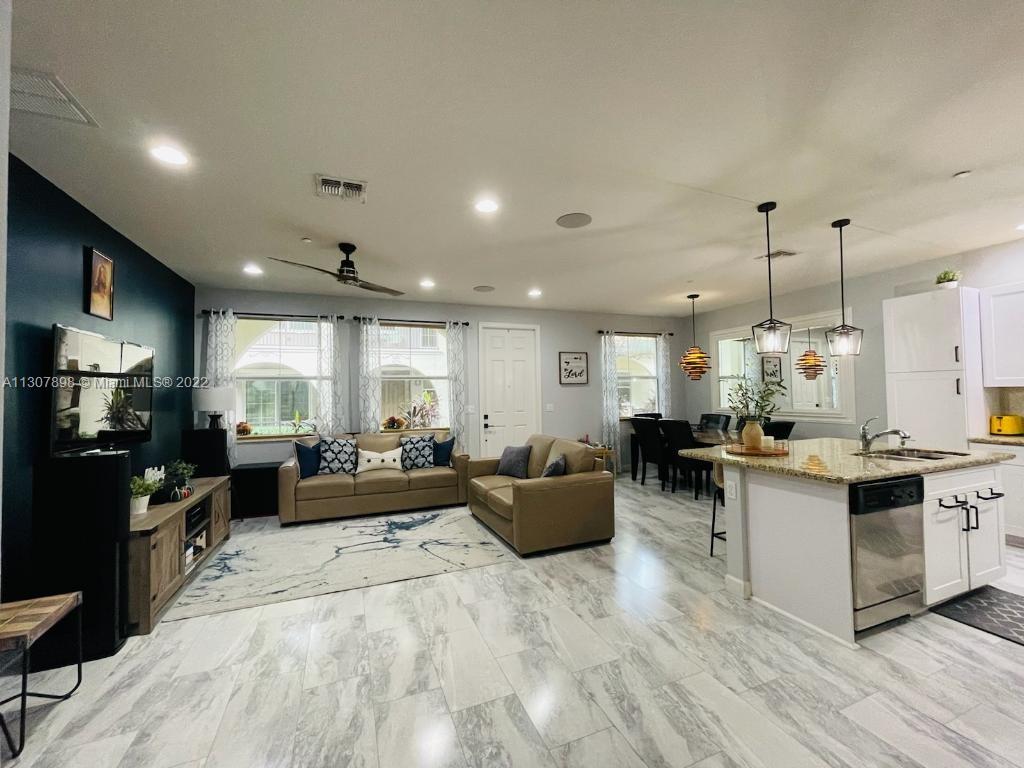 4184 Cascada Cir