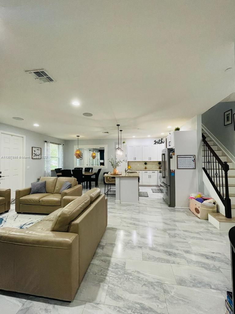 4184 Cascada Cir