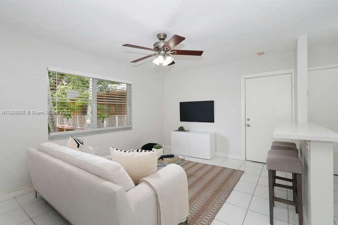 6310 SW 79 St Unit: 18
