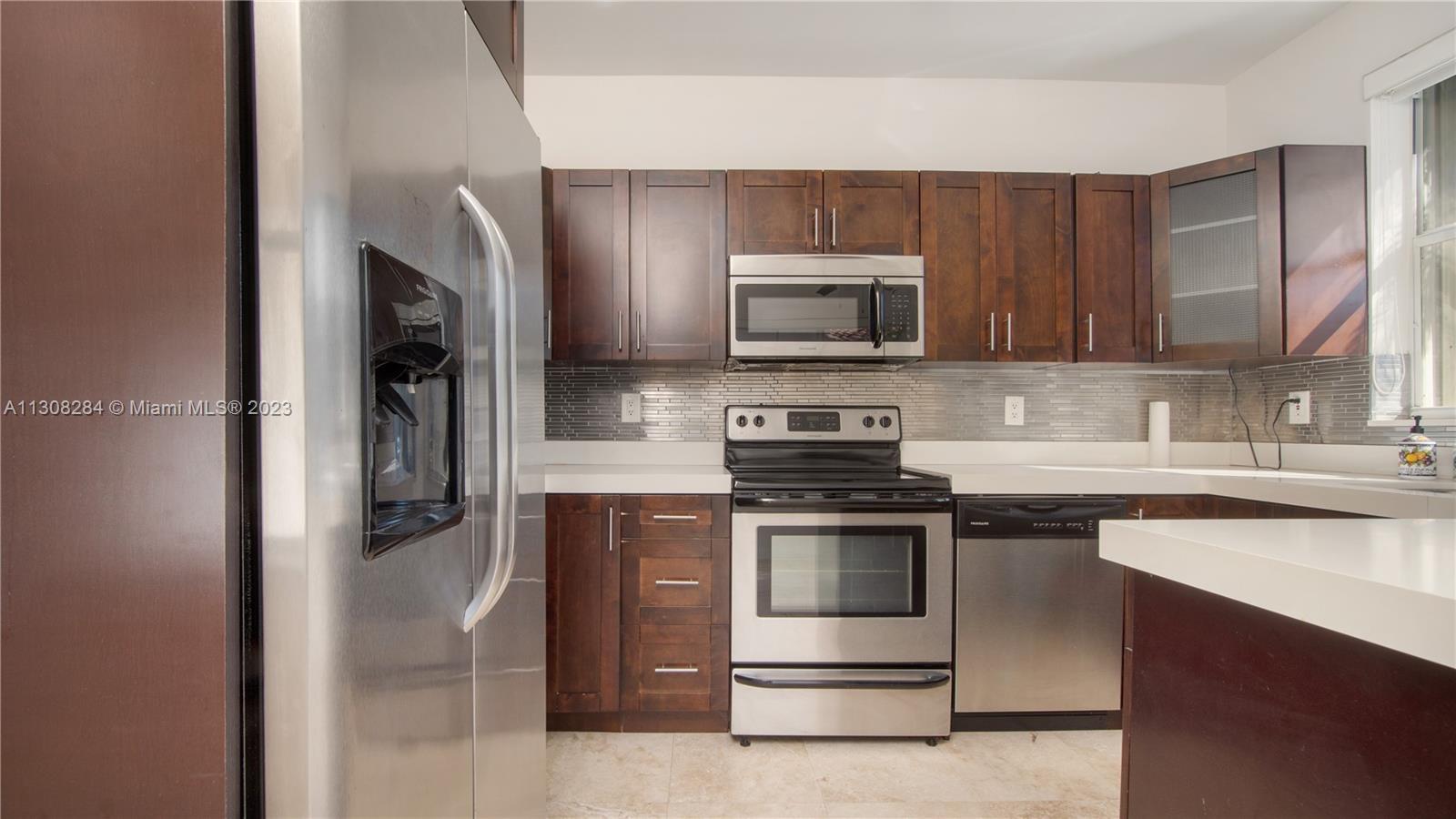 1610 Weeping Willow Way Unit: 1610