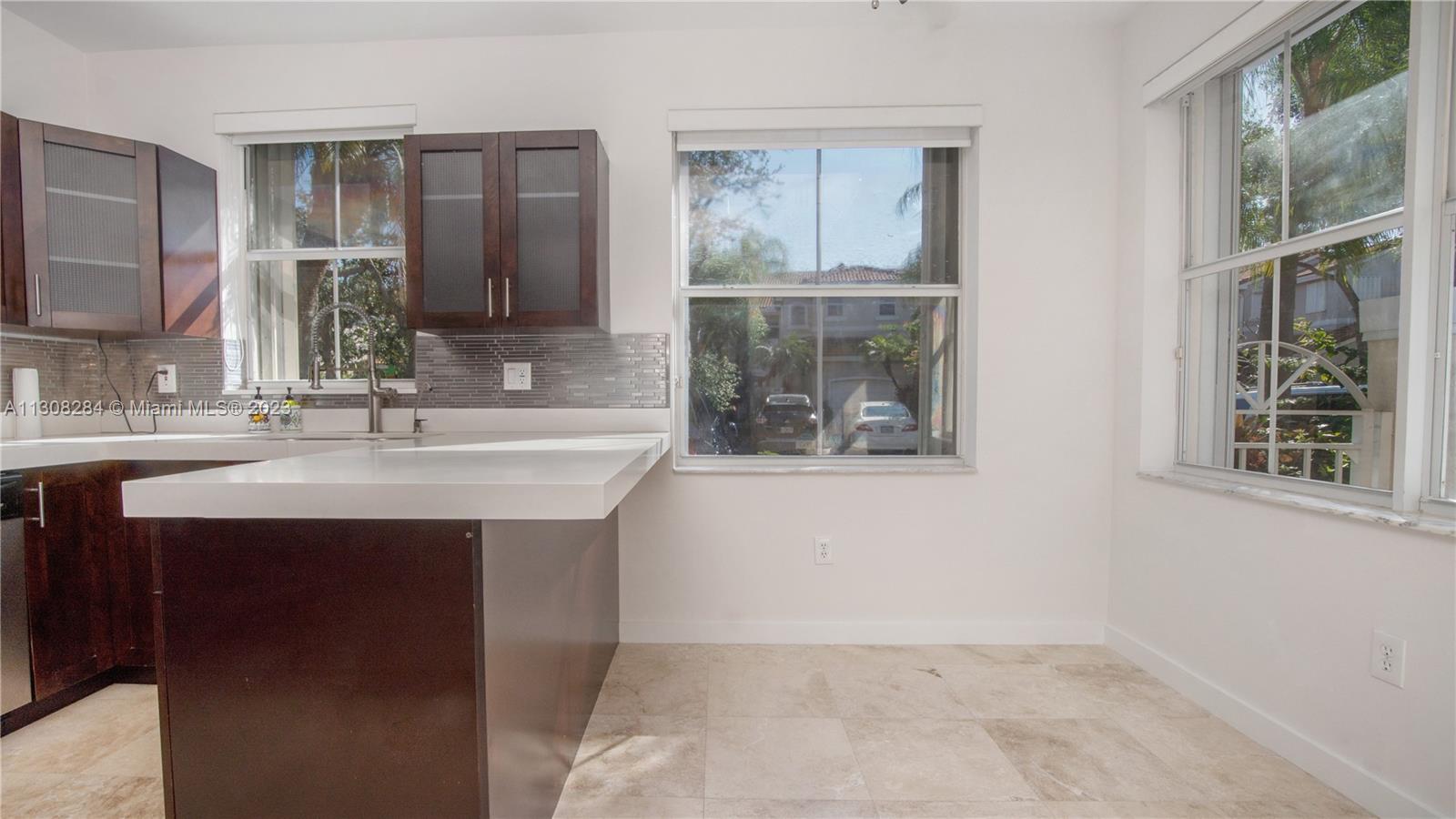 1610 Weeping Willow Way Unit: 1610