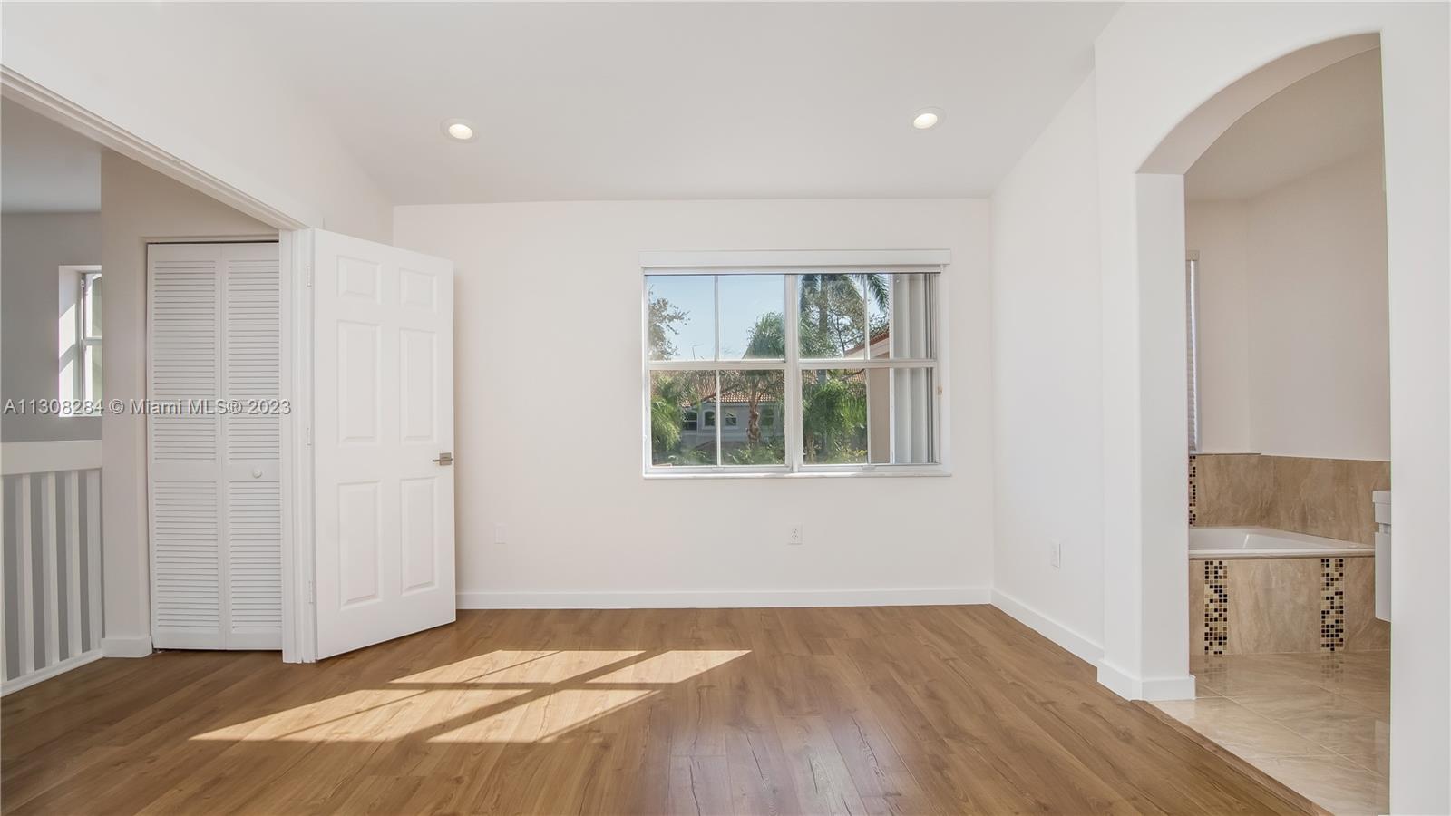 1610 Weeping Willow Way Unit: 1610
