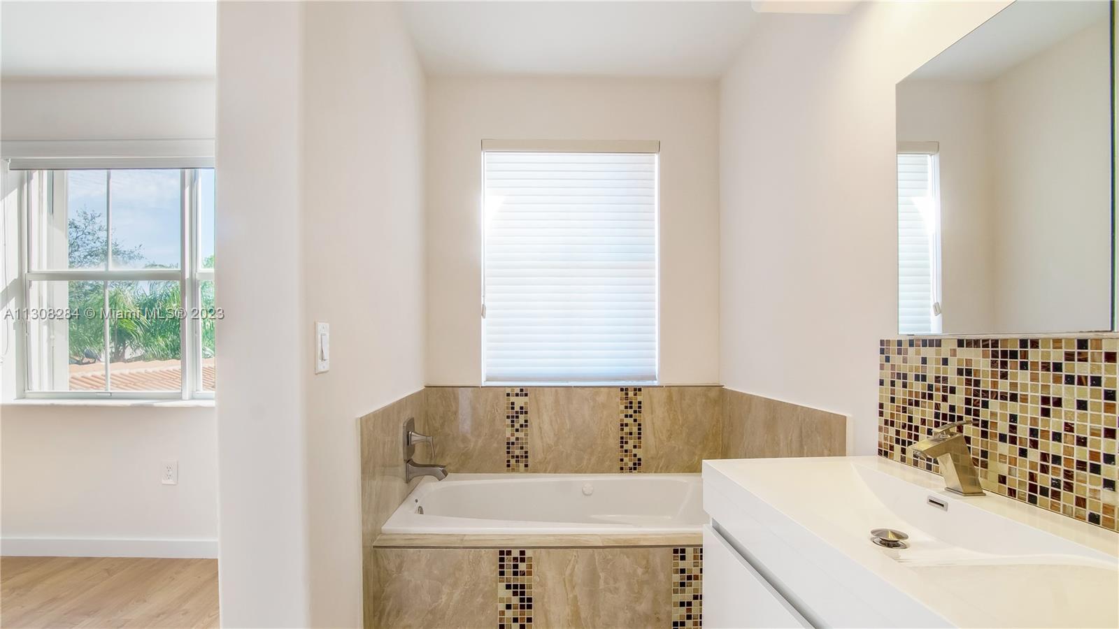 1610 Weeping Willow Way Unit: 1610