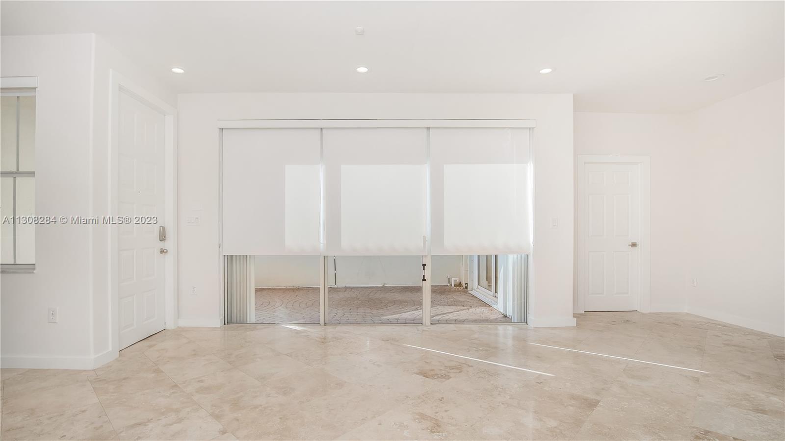1610 Weeping Willow Way Unit: 1610