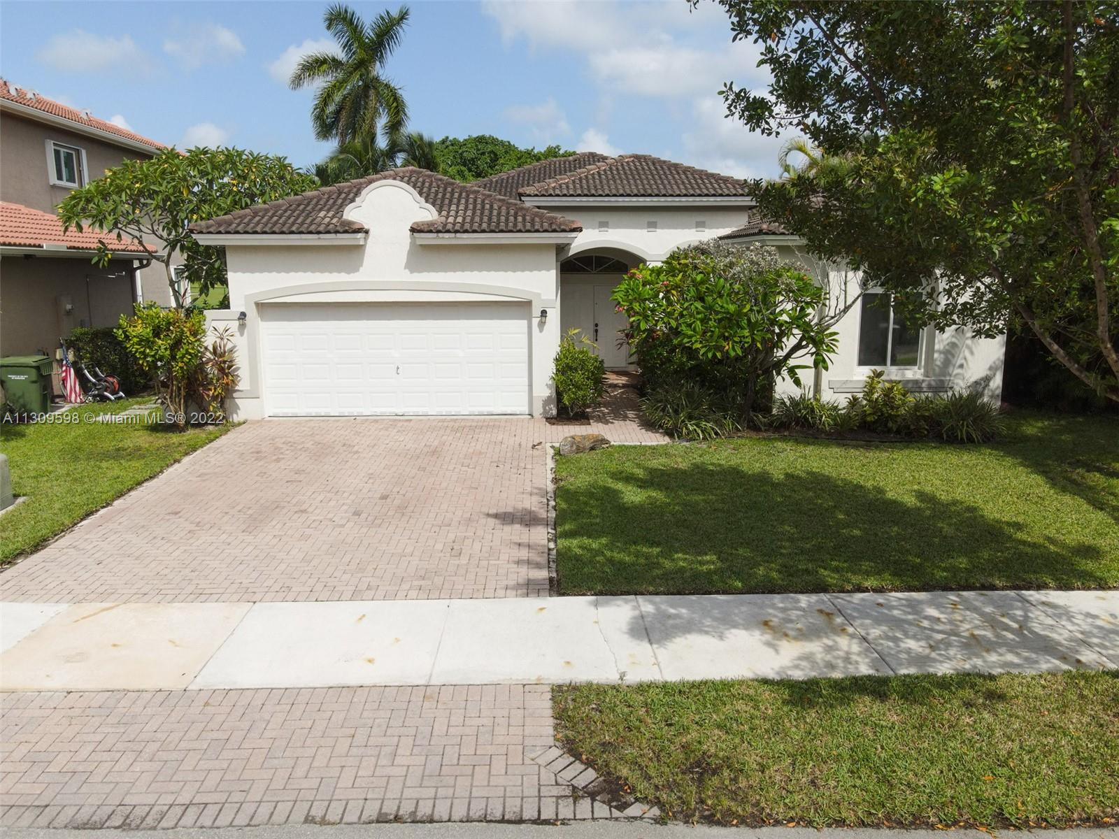 2175 SE 20th Ave Unit: 2175